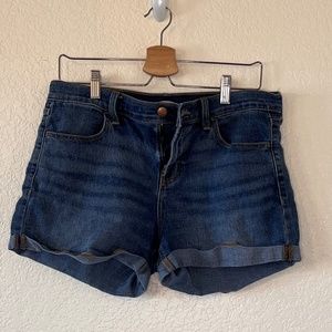 Old Navy Women's High Waisted Denim Shorts - Size 10, Medium Wash, GoodCondition